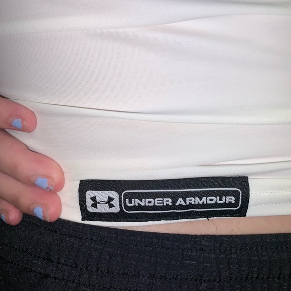 UNDER ARMOUR WORKOUT TOP - Picture 3 of 4